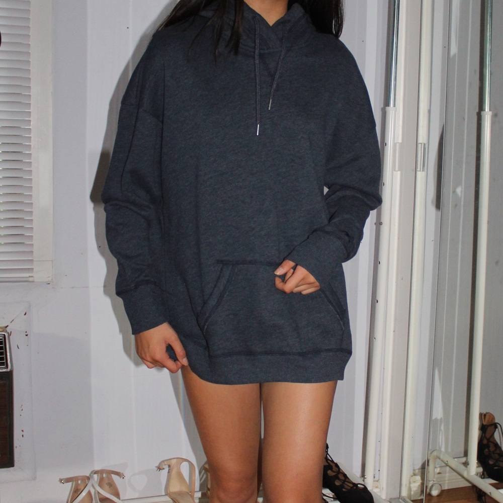 NAVY HOODIE